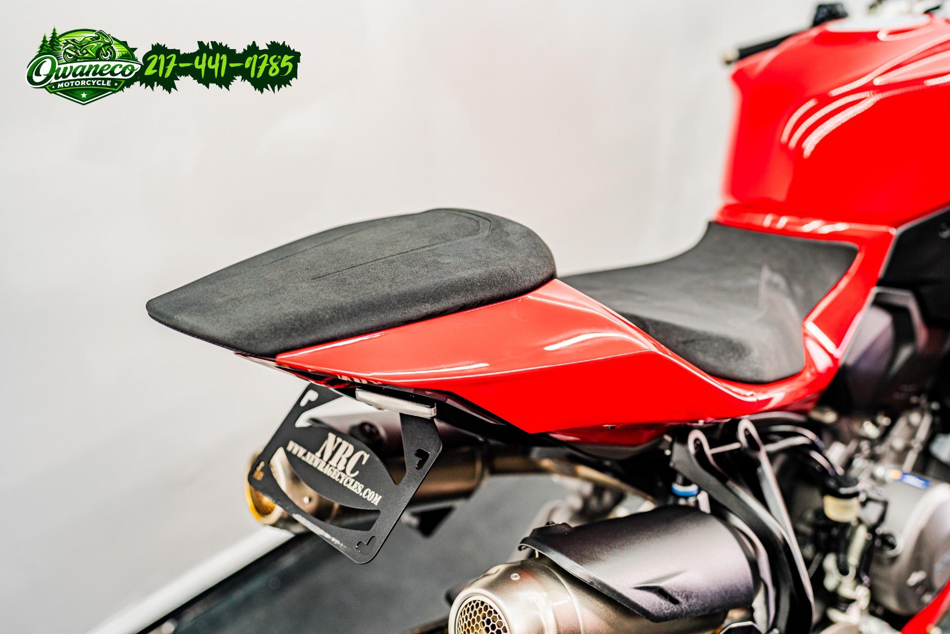 2025 DUCATI PANIGALE V2