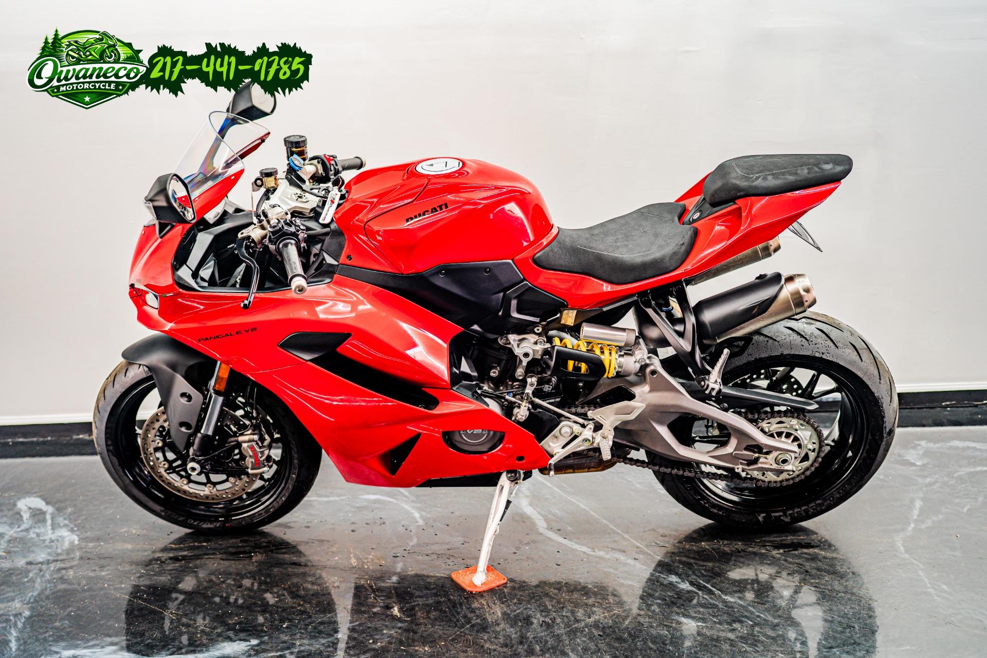 2025 DUCATI PANIGALE V2