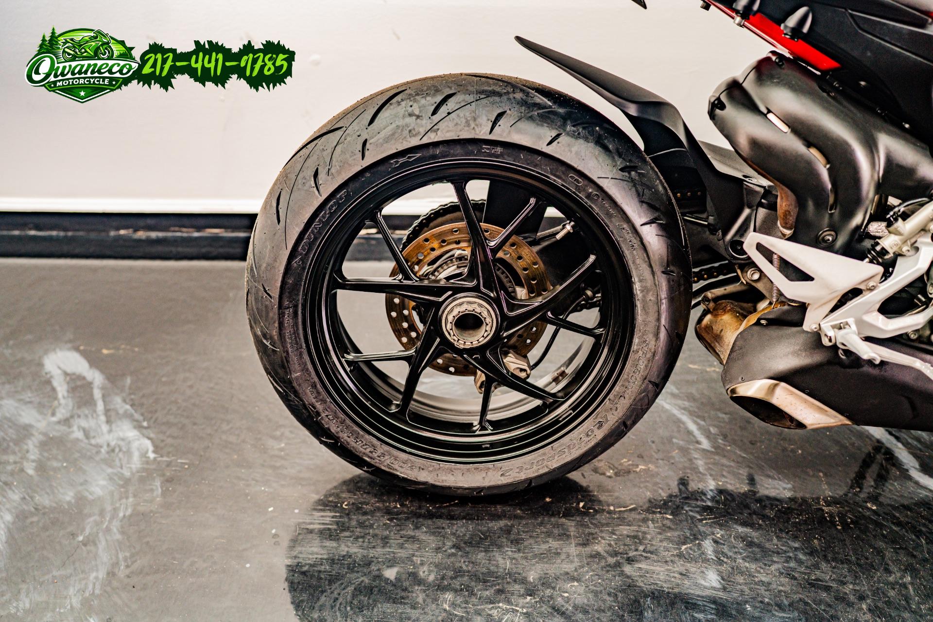 2021 DUCATI STREETFIGHTER V4