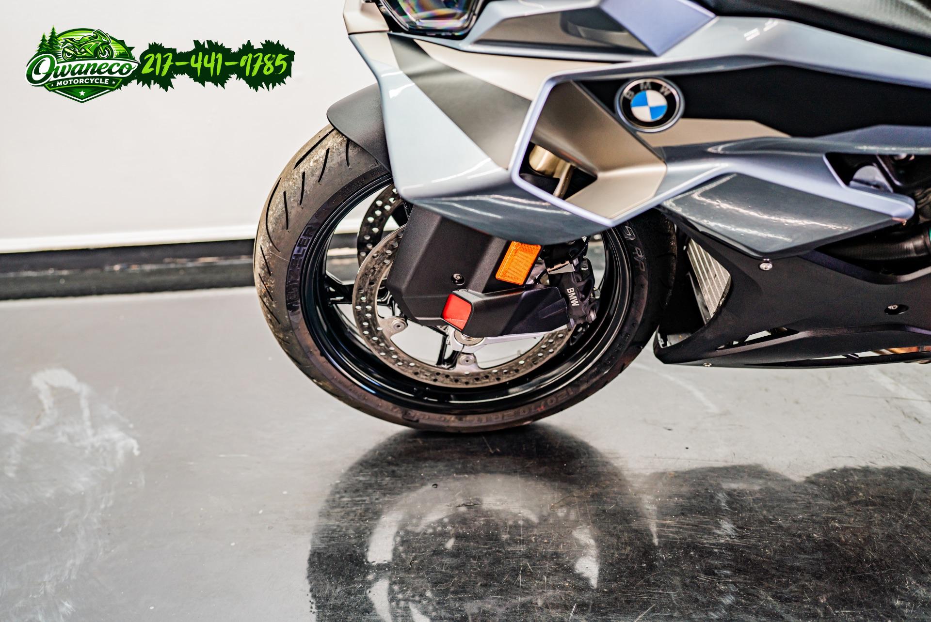 2025 BMW S 1000 RR